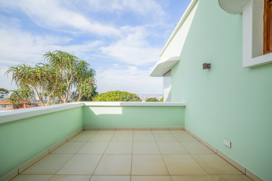 6 Bedroom Property for Sale in Glenwood KwaZulu-Natal