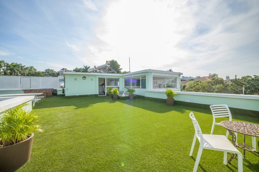 6 Bedroom Property for Sale in Glenwood KwaZulu-Natal