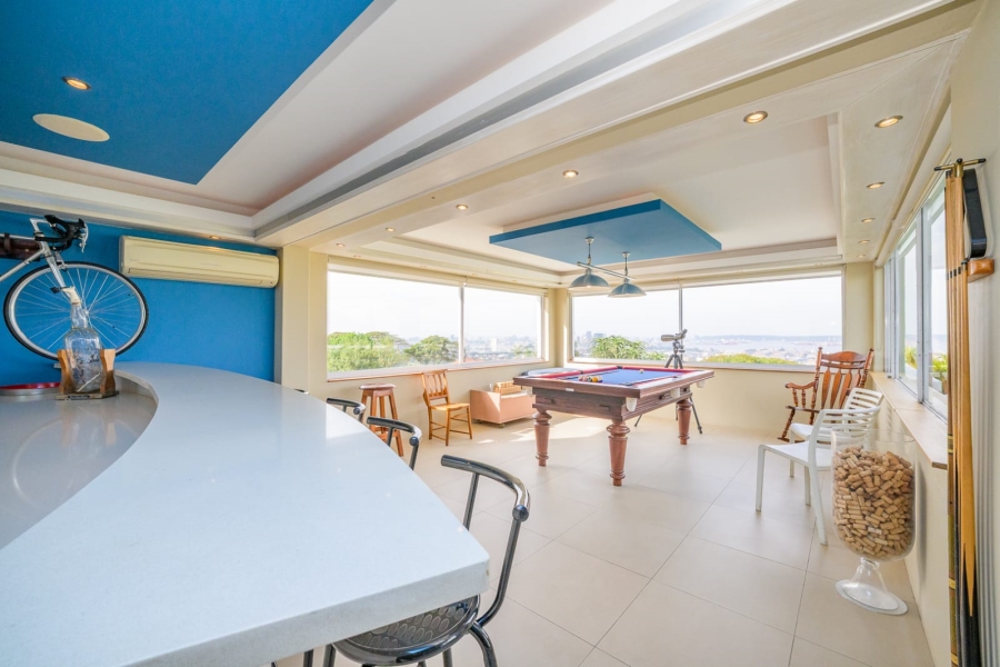 6 Bedroom Property for Sale in Glenwood KwaZulu-Natal