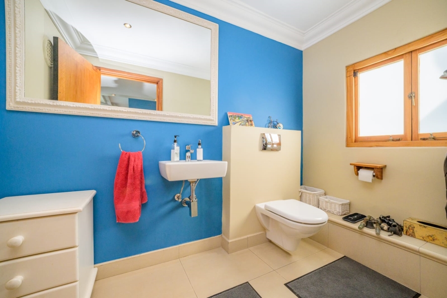 6 Bedroom Property for Sale in Glenwood KwaZulu-Natal