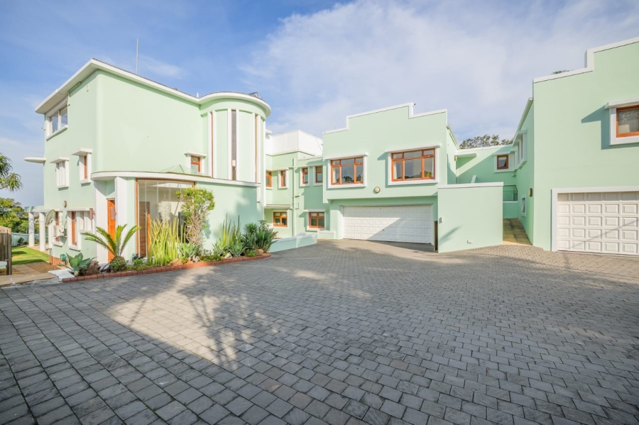 6 Bedroom Property for Sale in Glenwood KwaZulu-Natal