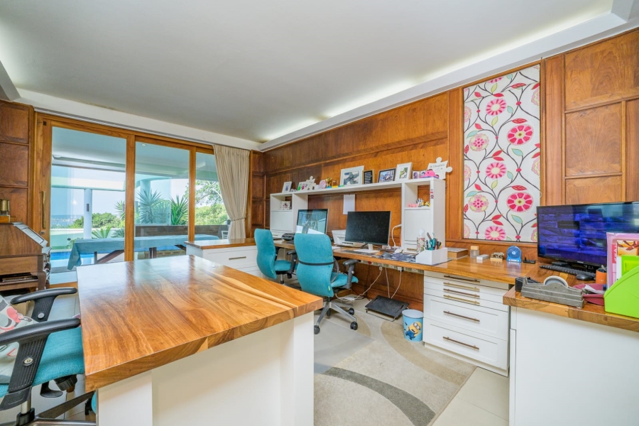 6 Bedroom Property for Sale in Glenwood KwaZulu-Natal