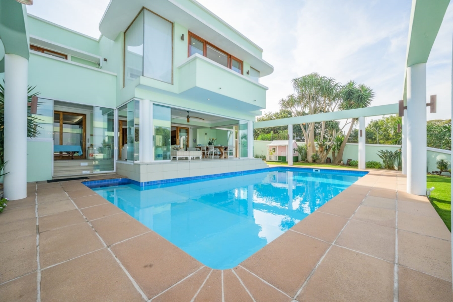 6 Bedroom Property for Sale in Glenwood KwaZulu-Natal
