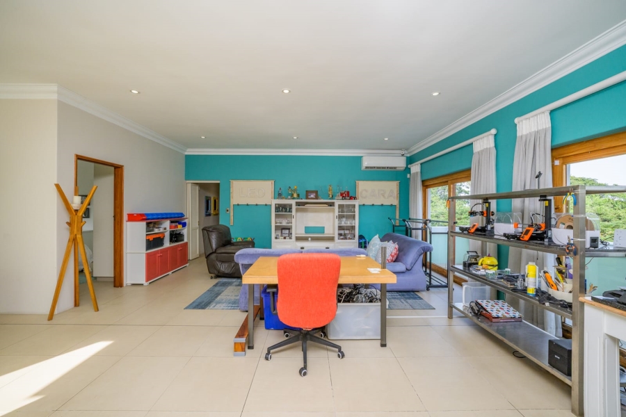 6 Bedroom Property for Sale in Glenwood KwaZulu-Natal