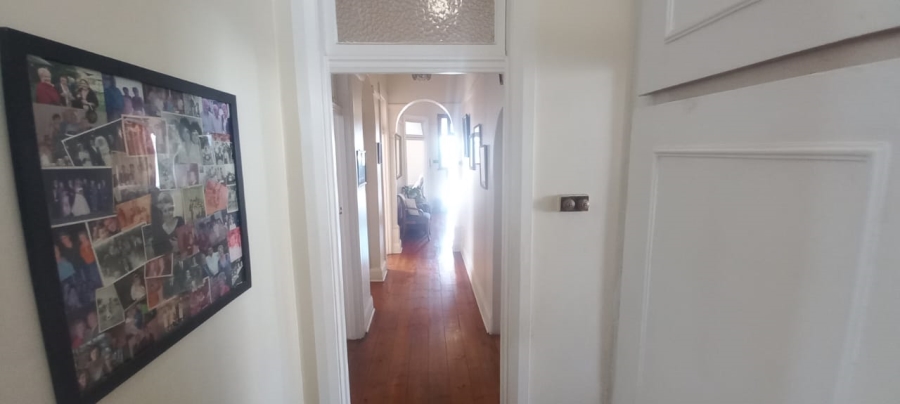 3 Bedroom Property for Sale in Glenwood KwaZulu-Natal