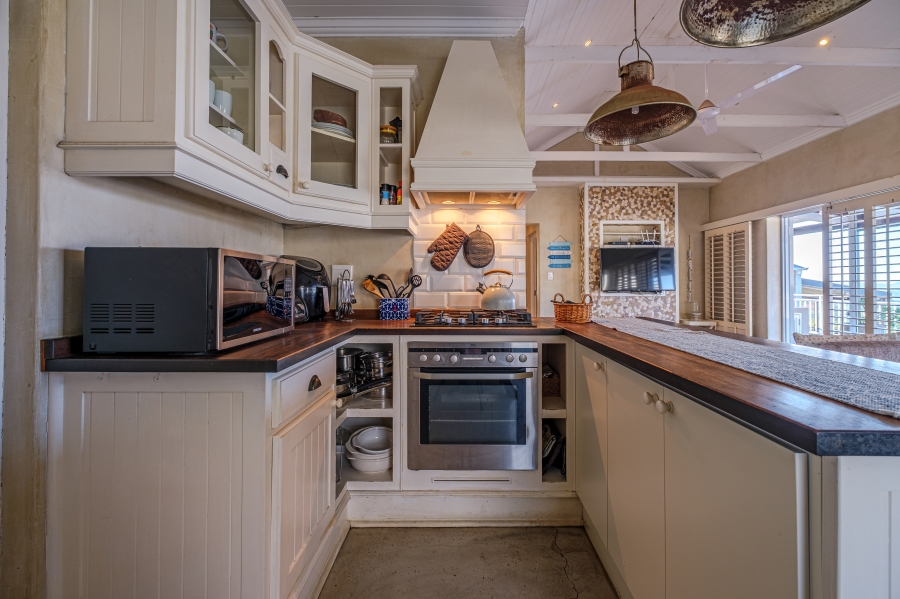 4 Bedroom Property for Sale in Prince