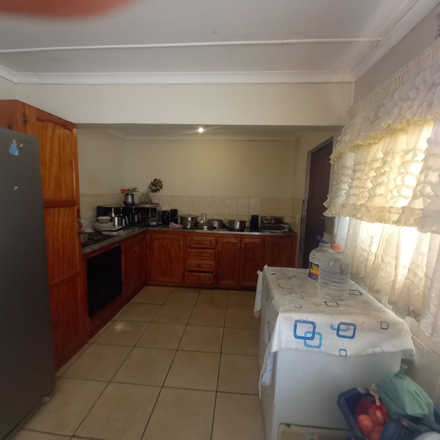 2 Bedroom Property for Sale in Esikhawini KwaZulu-Natal