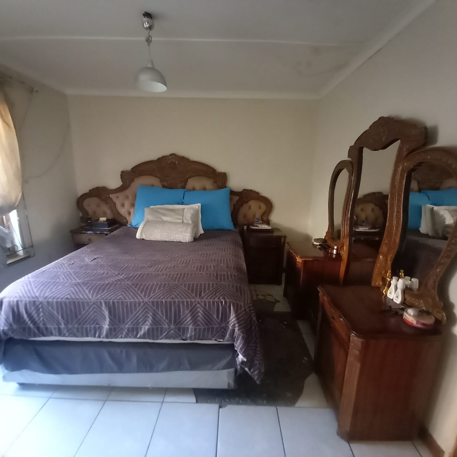 2 Bedroom Property for Sale in Esikhawini KwaZulu-Natal