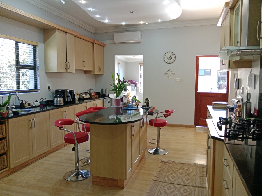 3 Bedroom Property for Sale in Scottsville KwaZulu-Natal
