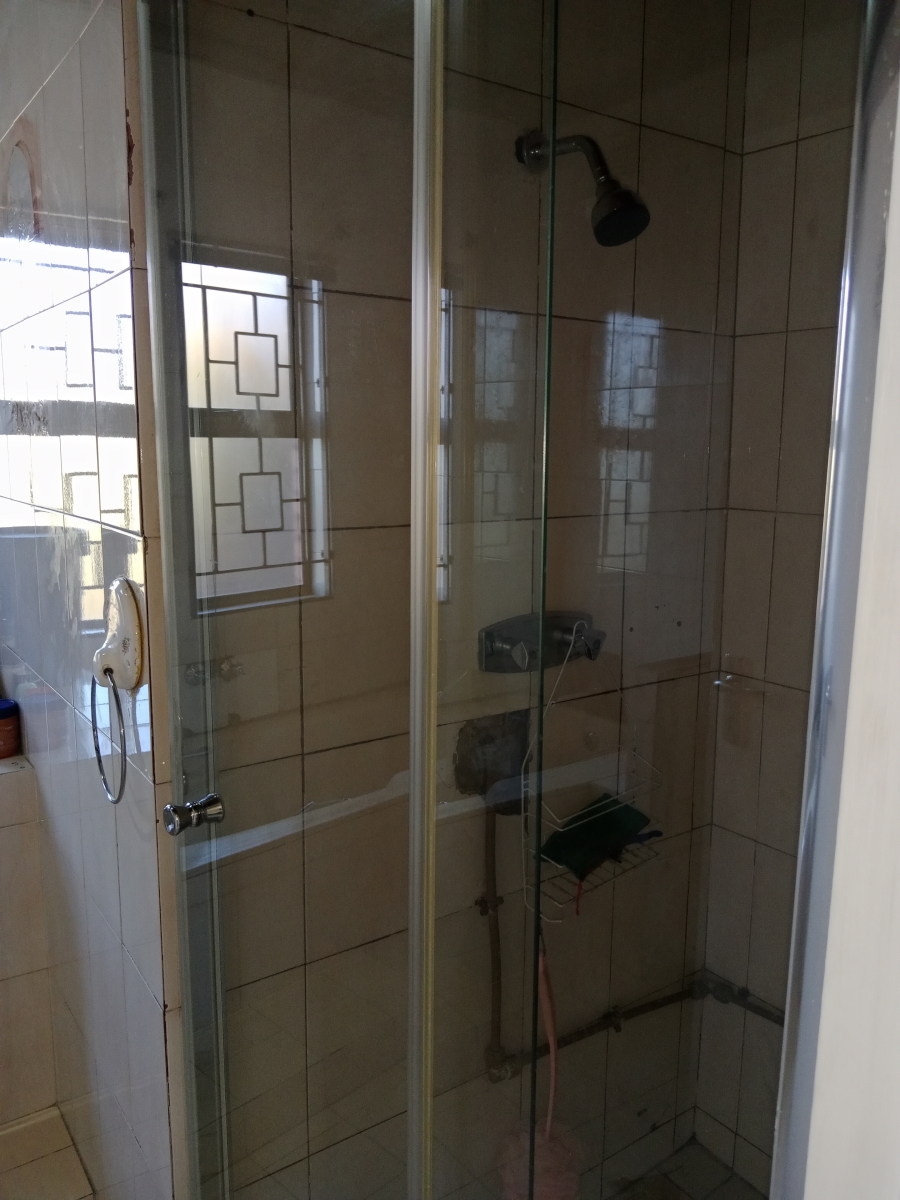 6 Bedroom Property for Sale in Raisethorpe KwaZulu-Natal