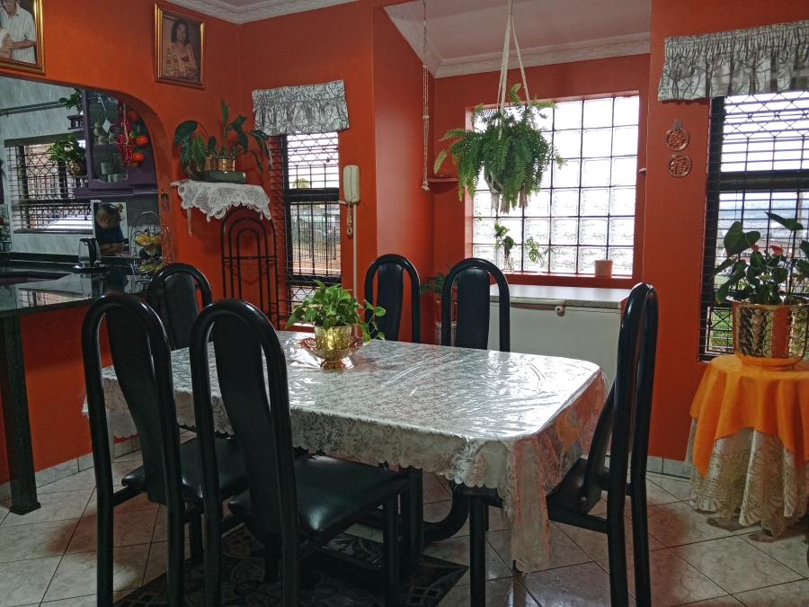 3 Bedroom Property for Sale in Raisethorpe KwaZulu-Natal
