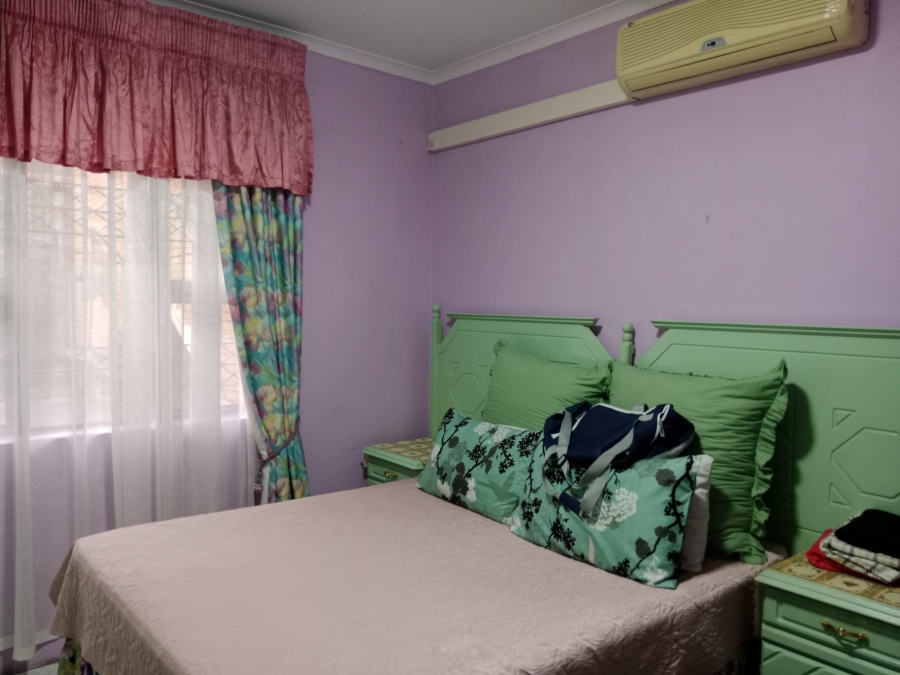 3 Bedroom Property for Sale in Raisethorpe KwaZulu-Natal