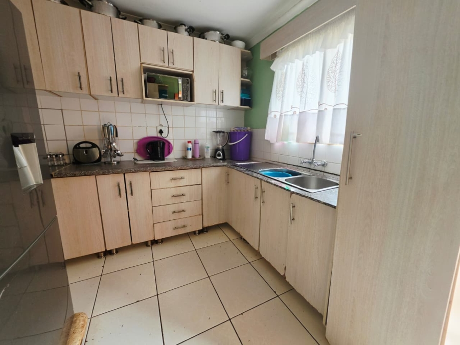 2 Bedroom Property for Sale in Umhlathuze KwaZulu-Natal