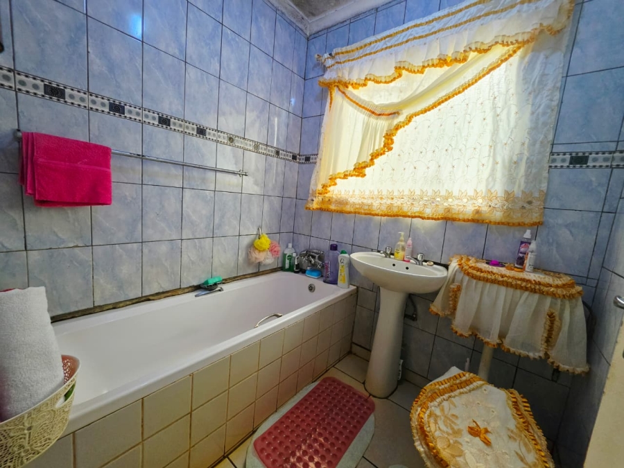 2 Bedroom Property for Sale in Umhlathuze KwaZulu-Natal