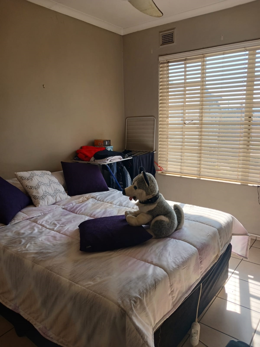 1 Bedroom Property for Sale in Glenwood KwaZulu-Natal