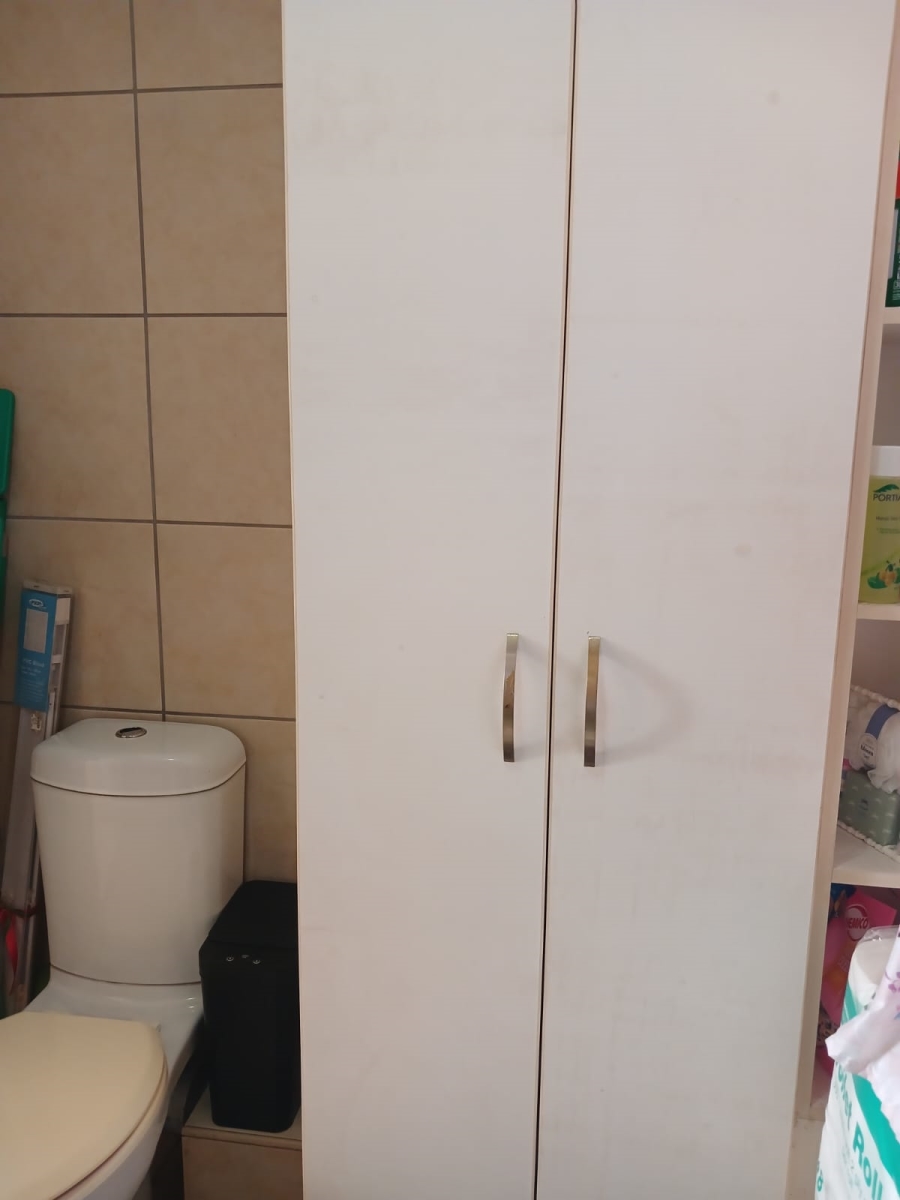 1 Bedroom Property for Sale in Glenwood KwaZulu-Natal