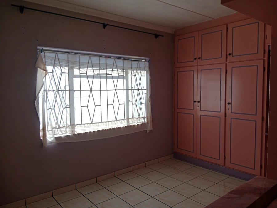 3 Bedroom Property for Sale in Raisethorpe KwaZulu-Natal