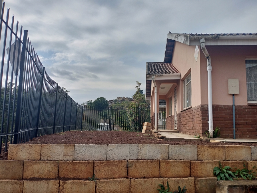 3 Bedroom Property for Sale in Raisethorpe KwaZulu-Natal