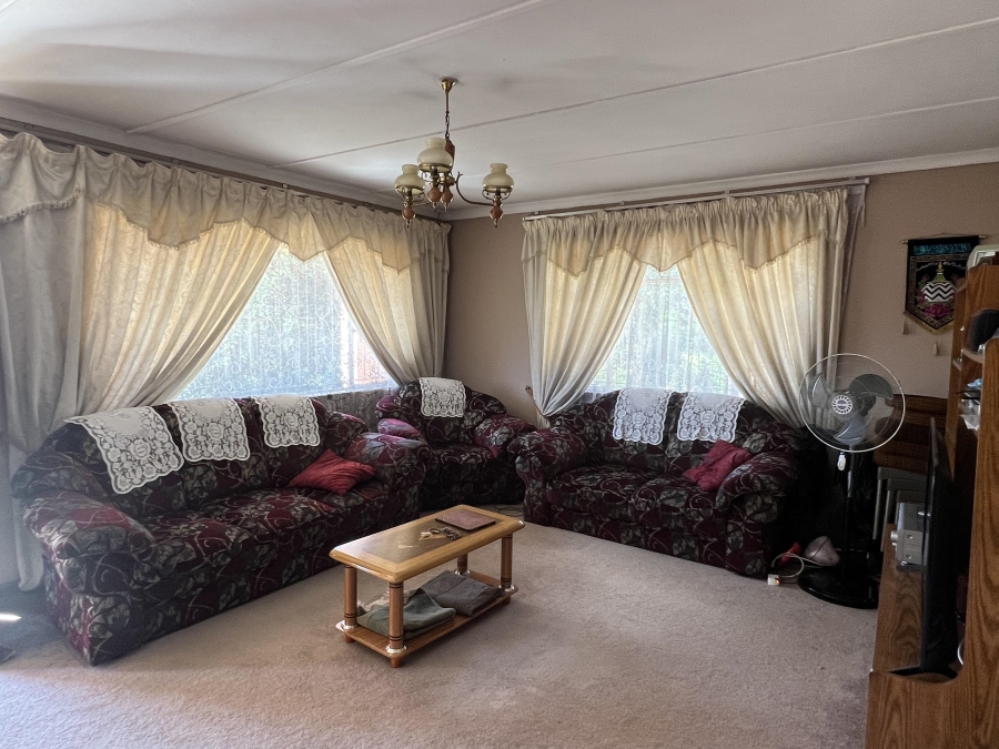 3 Bedroom Property for Sale in Raisethorpe KwaZulu-Natal
