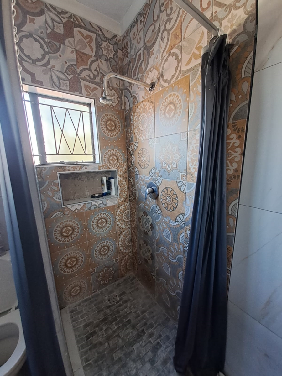 5 Bedroom Property for Sale in Newholme KwaZulu-Natal