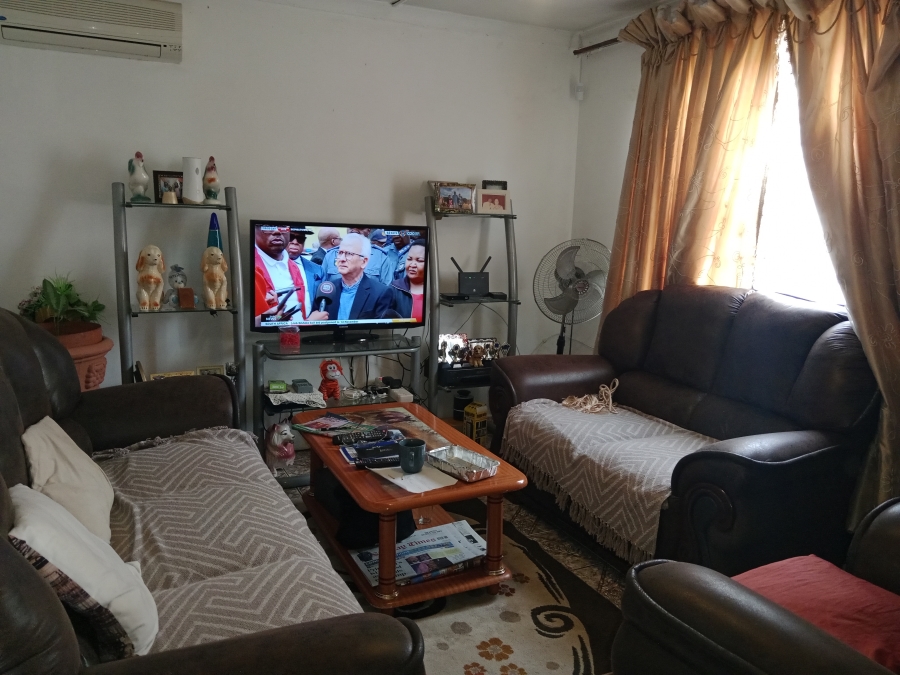 3 Bedroom Property for Sale in Copesville KwaZulu-Natal