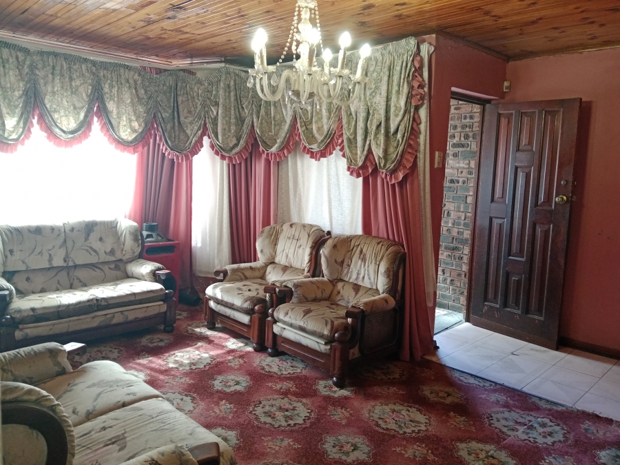4 Bedroom Property for Sale in Copesville KwaZulu-Natal