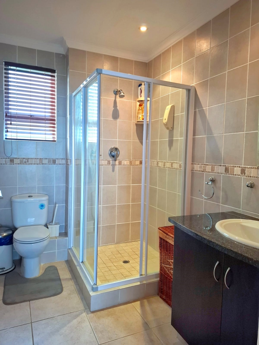 To Let 3 Bedroom Property for Rent in Westbrook KwaZulu-Natal