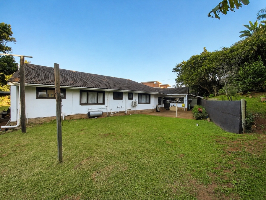 4 Bedroom Property for Sale in Brighton Beach KwaZulu-Natal