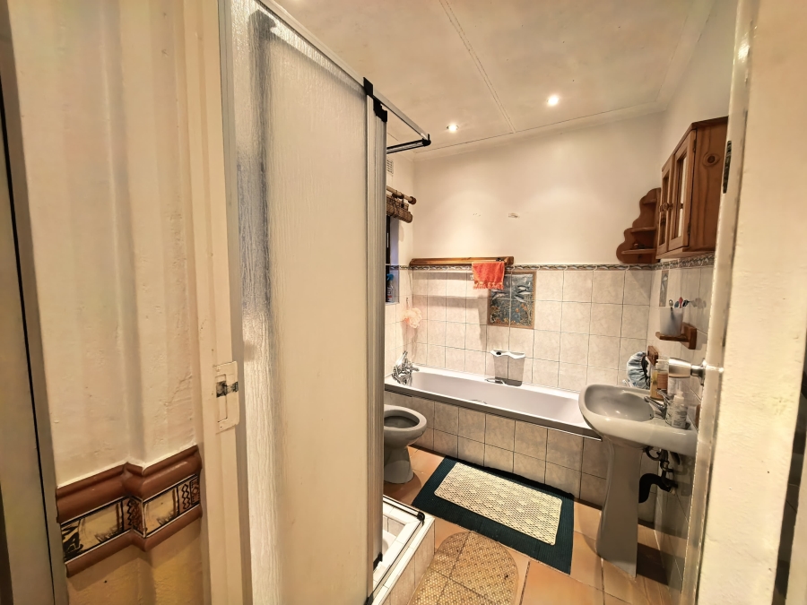 3 Bedroom Property for Sale in Cowies Hill KwaZulu-Natal