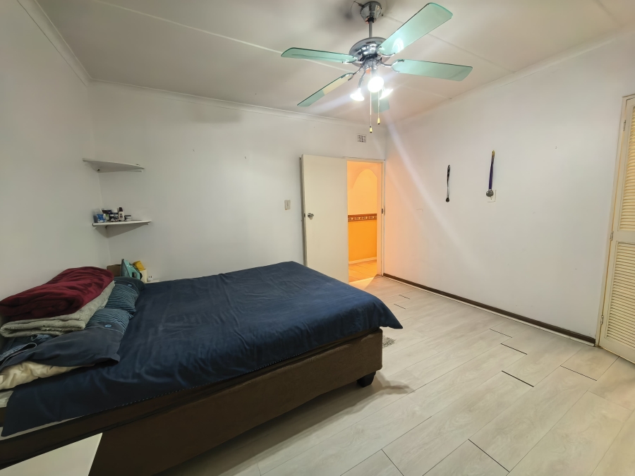 3 Bedroom Property for Sale in Cowies Hill KwaZulu-Natal