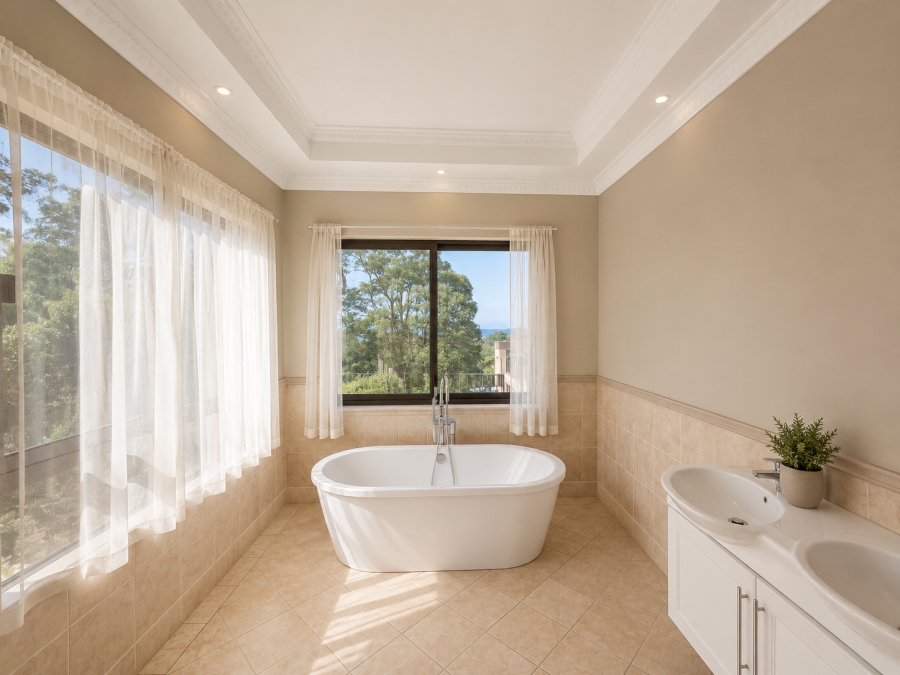 5 Bedroom Property for Sale in Umhlanga KwaZulu-Natal