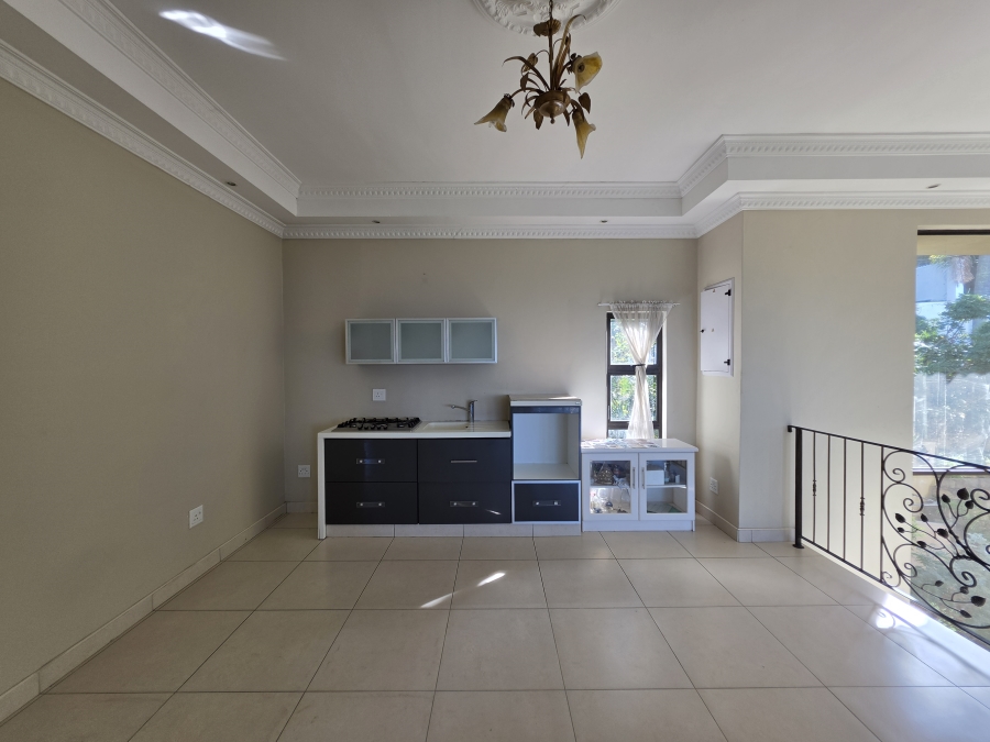 5 Bedroom Property for Sale in Umhlanga KwaZulu-Natal