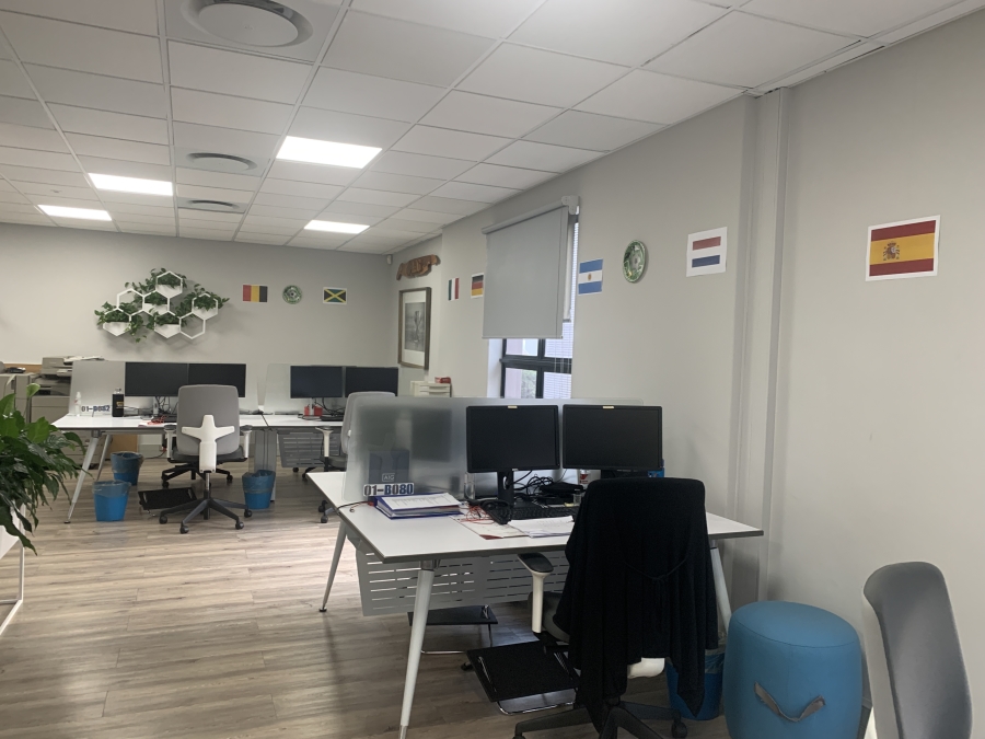 To Let Commercial Property for Rent in La Lucia Ridge KwaZulu-Natal