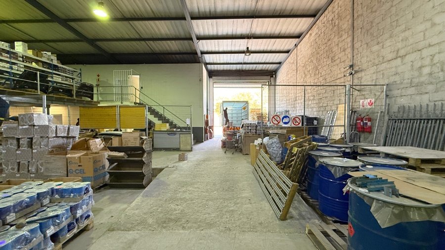 To Let Commercial Property for Rent in Briardene KwaZulu-Natal