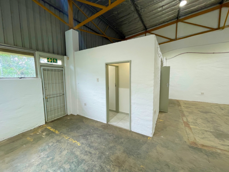 To Let Commercial Property for Rent in Glen Anil KwaZulu-Natal