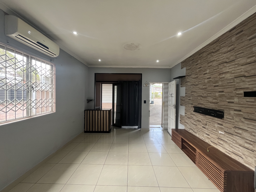 3 Bedroom Property for Sale in Lenham KwaZulu-Natal