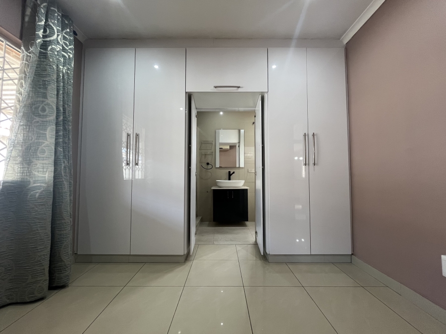 3 Bedroom Property for Sale in Lenham KwaZulu-Natal