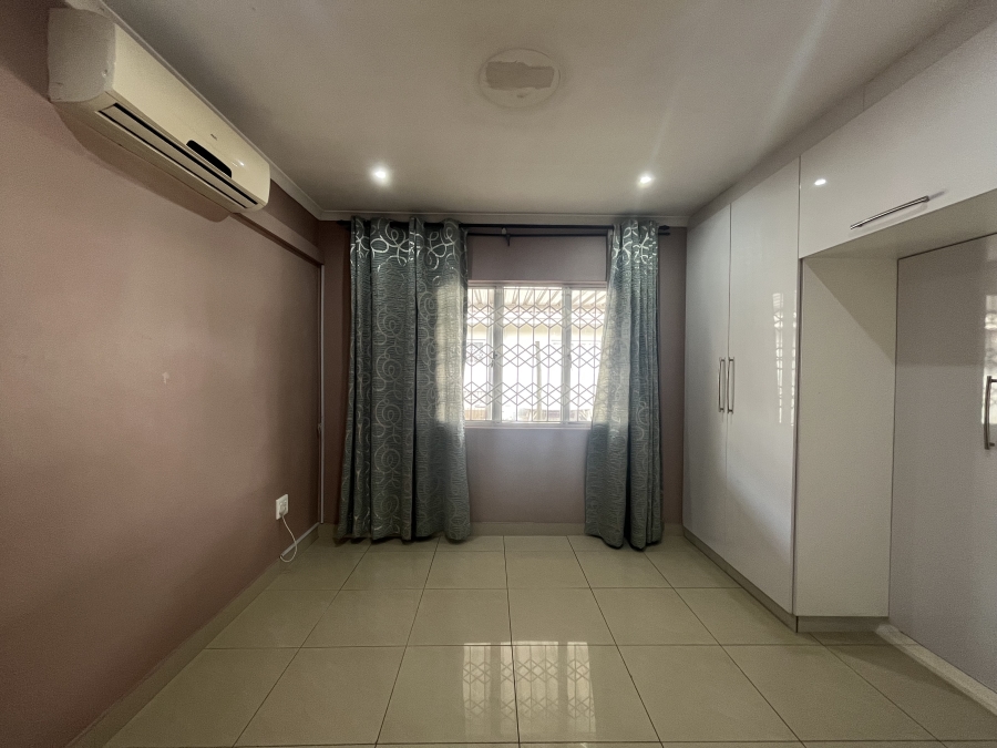 3 Bedroom Property for Sale in Lenham KwaZulu-Natal