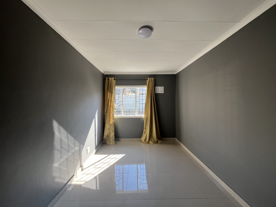 To Let 3 Bedroom Property for Rent in Sunford KwaZulu-Natal