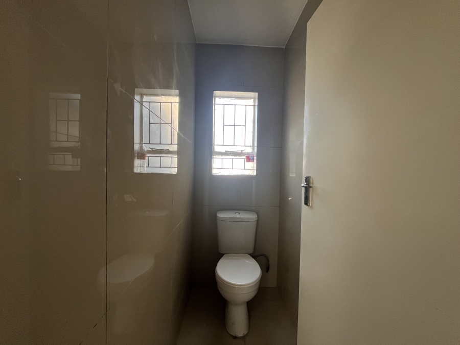 To Let 3 Bedroom Property for Rent in Sunford KwaZulu-Natal