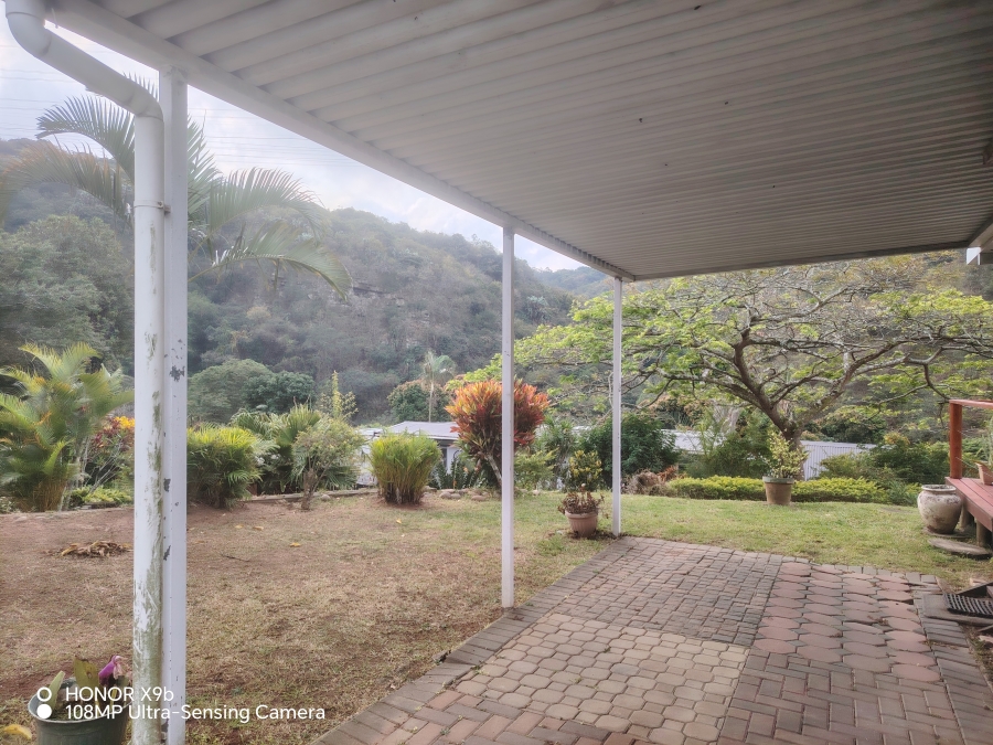 1 Bedroom Property for Sale in Queensburgh KwaZulu-Natal