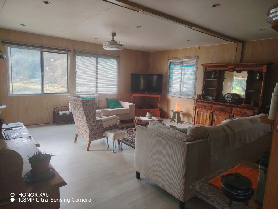 1 Bedroom Property for Sale in Queensburgh KwaZulu-Natal