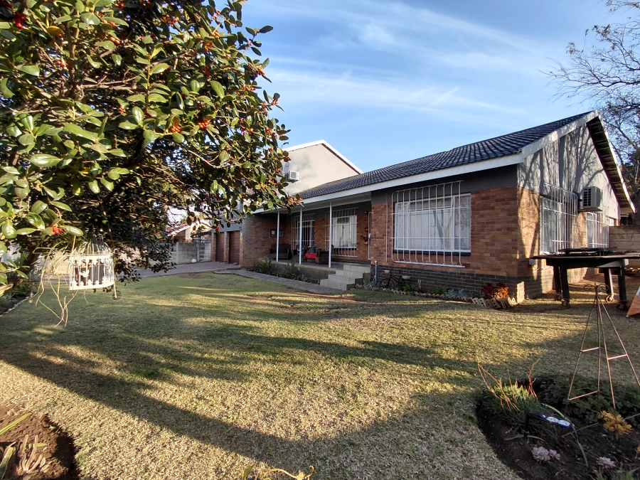 3 Bedroom Property for Sale in Pioneer Park KwaZulu-Natal