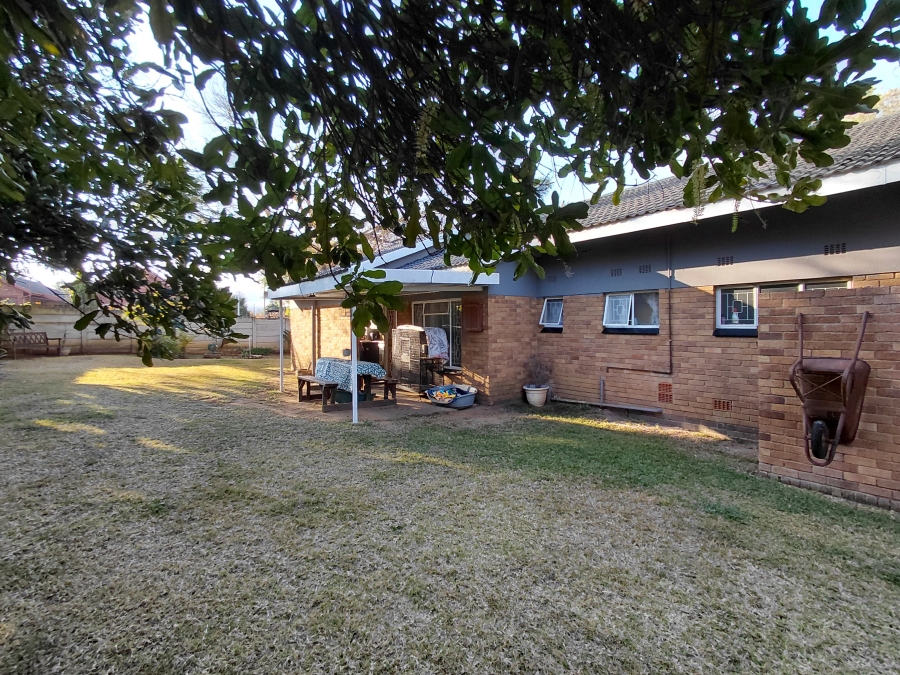 3 Bedroom Property for Sale in Pioneer Park KwaZulu-Natal