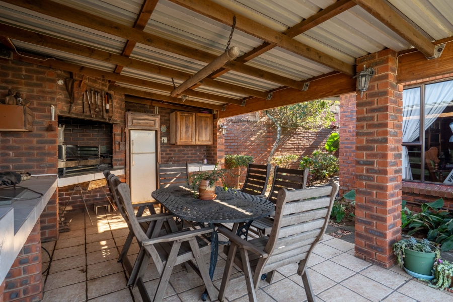 4 Bedroom Property for Sale in Panorama Park KwaZulu-Natal