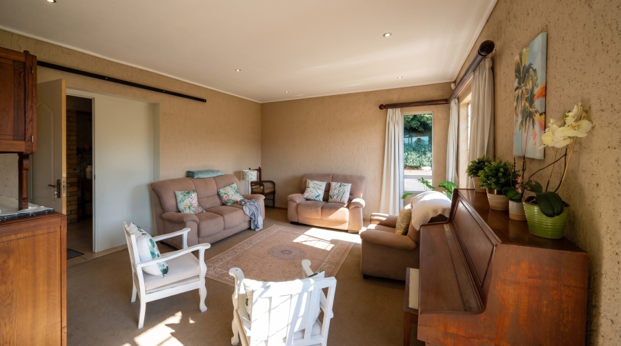 9 Bedroom Property for Sale in Montrose KwaZulu-Natal