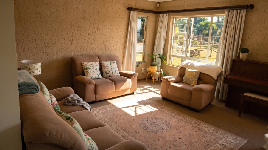 9 Bedroom Property for Sale in Montrose KwaZulu-Natal