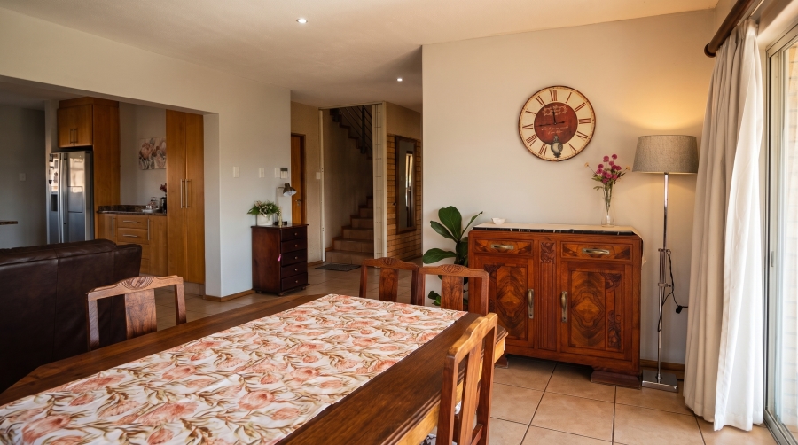 9 Bedroom Property for Sale in Montrose KwaZulu-Natal