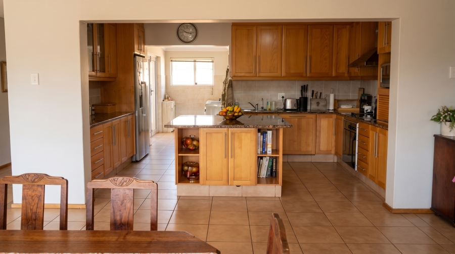9 Bedroom Property for Sale in Montrose KwaZulu-Natal