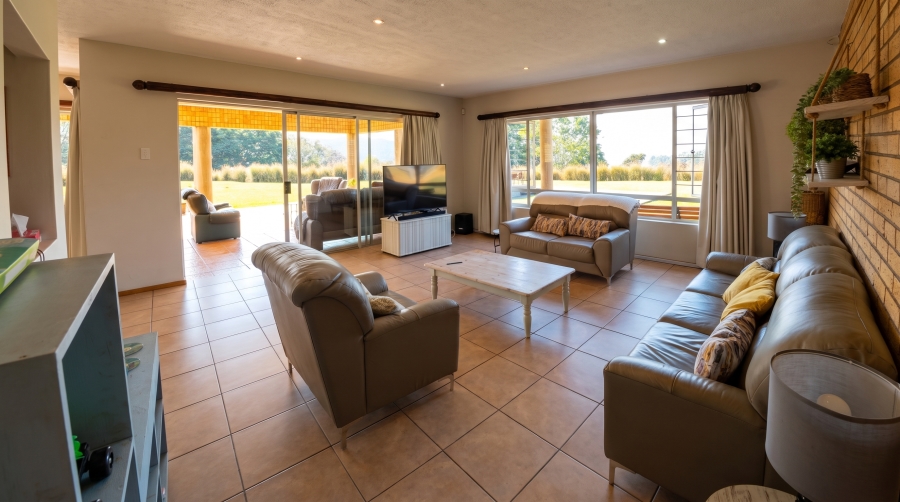 9 Bedroom Property for Sale in Montrose KwaZulu-Natal